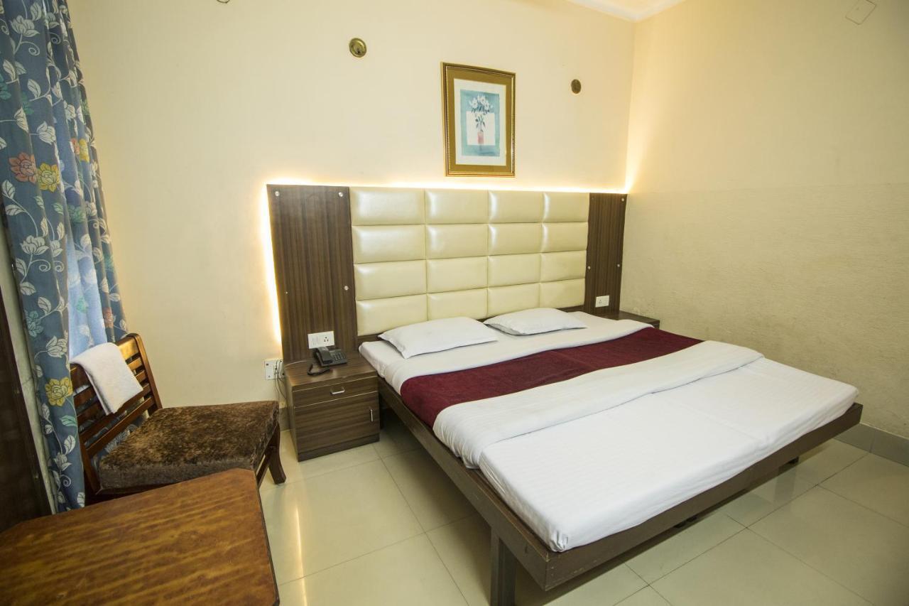 Wow Stayz2 Hotel Jahanvi Dale Haridwār Extérieur photo